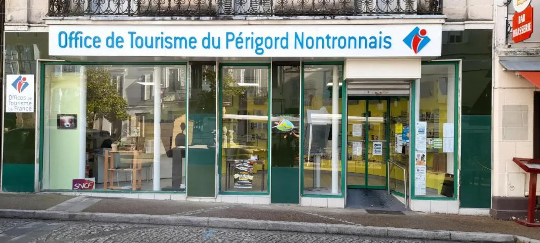 Image qui illustre: Office De Tourisme Du Périgord Nontronnais - Bureau De Nontron