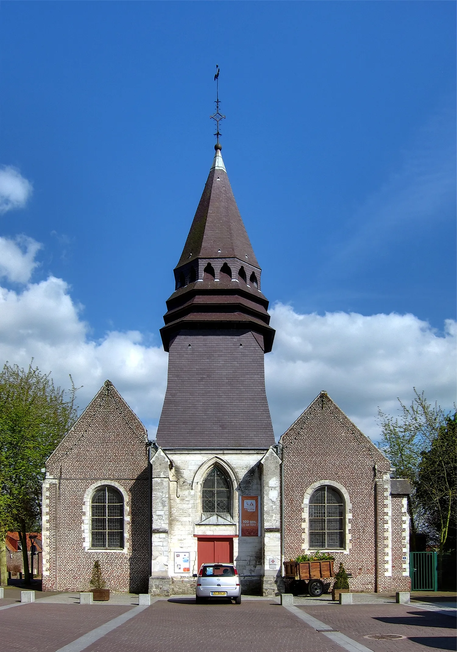 Image qui illustre: Église Saint-martin D'houplin à Houplin-Ancoisne - 0
