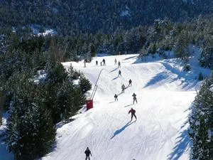 Image qui illustre: Station De Ski Cambre D'aze
