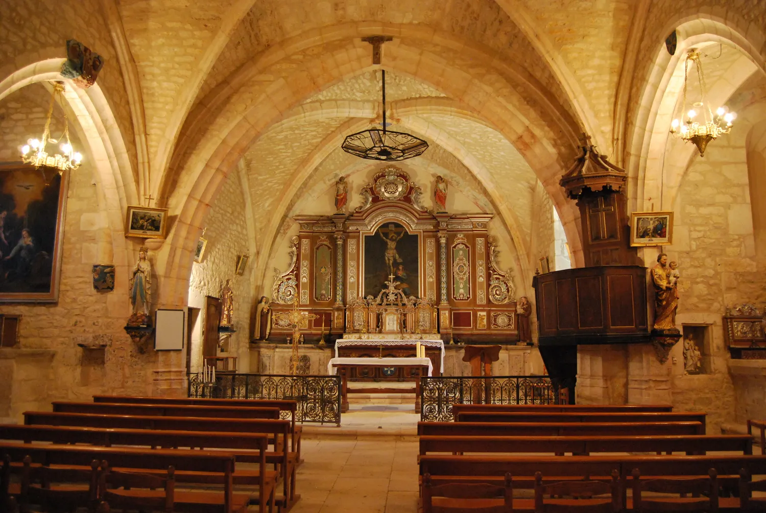 Image qui illustre: Entrez dans l'histoire de l'église Sainte-Marie-Madeleine de Trébaïx ! à Villesèque - 0