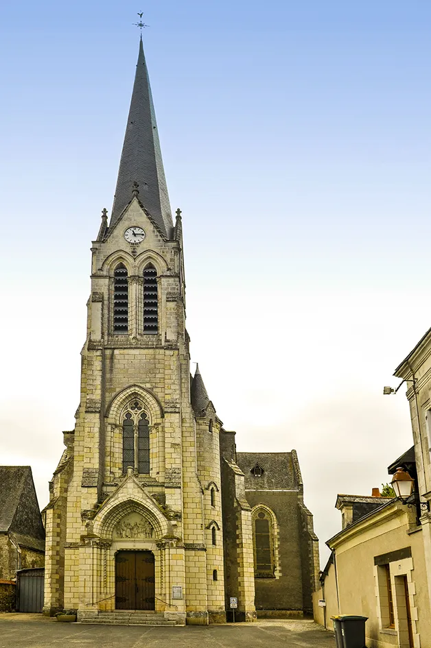 Image qui illustre: Visite libre de l'Église Saint - Symphorien à Loire-Authion - 0