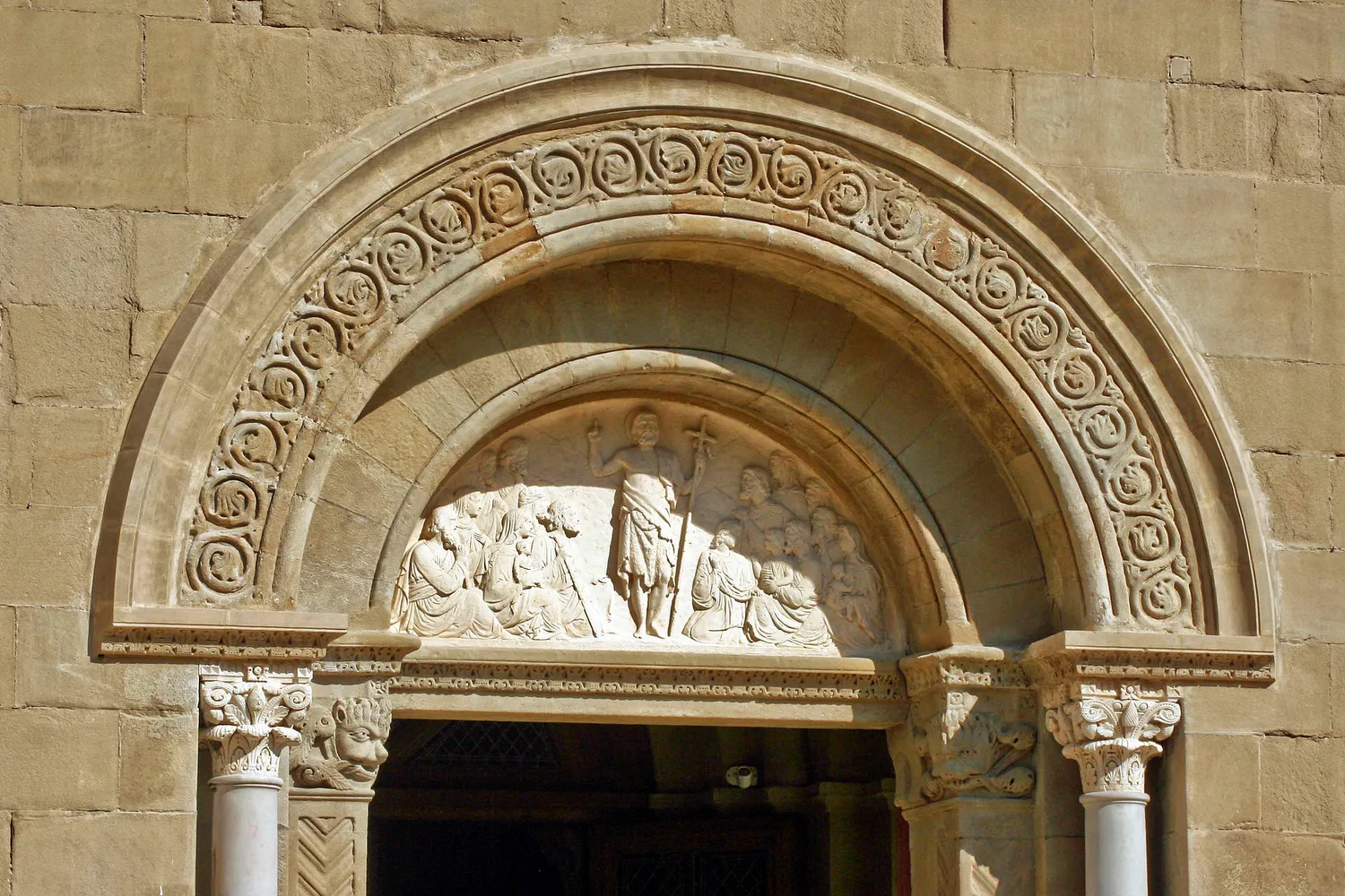 Image qui illustre: Église Saint-Jean-Baptiste à Valence - 1