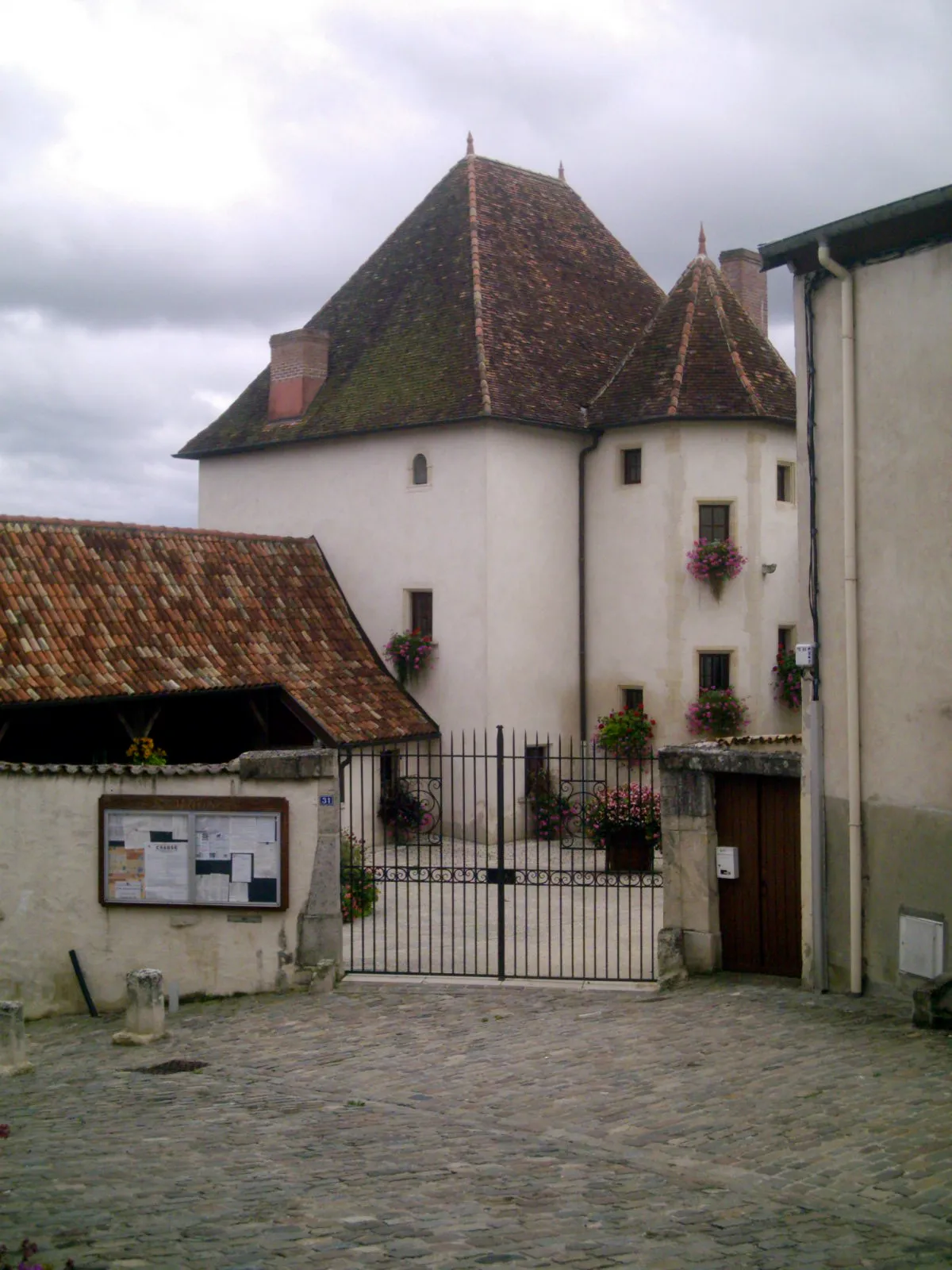 Image qui illustre: La Grosse Maison - Villey-saint-étienne à Villey-Saint-Étienne - 0