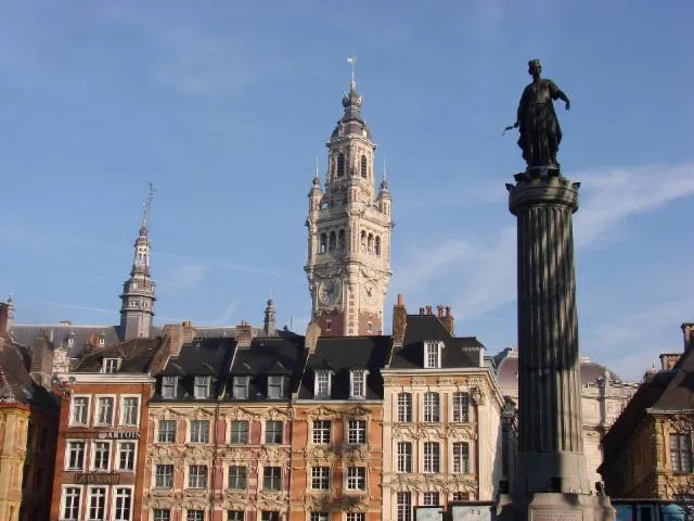 Image qui illustre: Place du Général De Gaulle