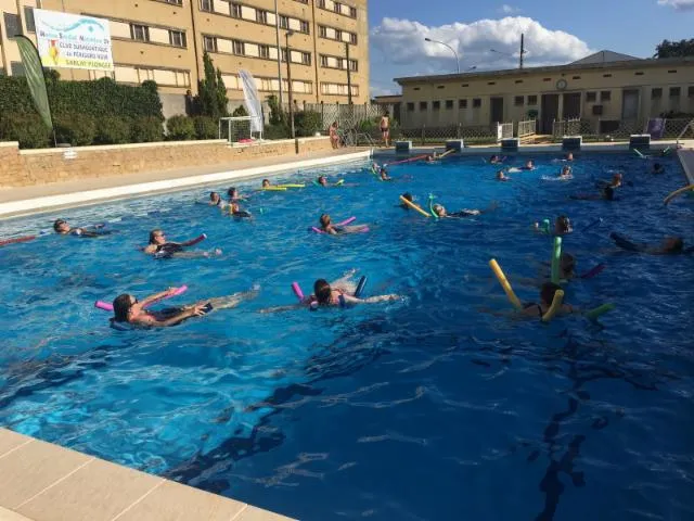 Image qui illustre: Piscine Municipale de Sarlat