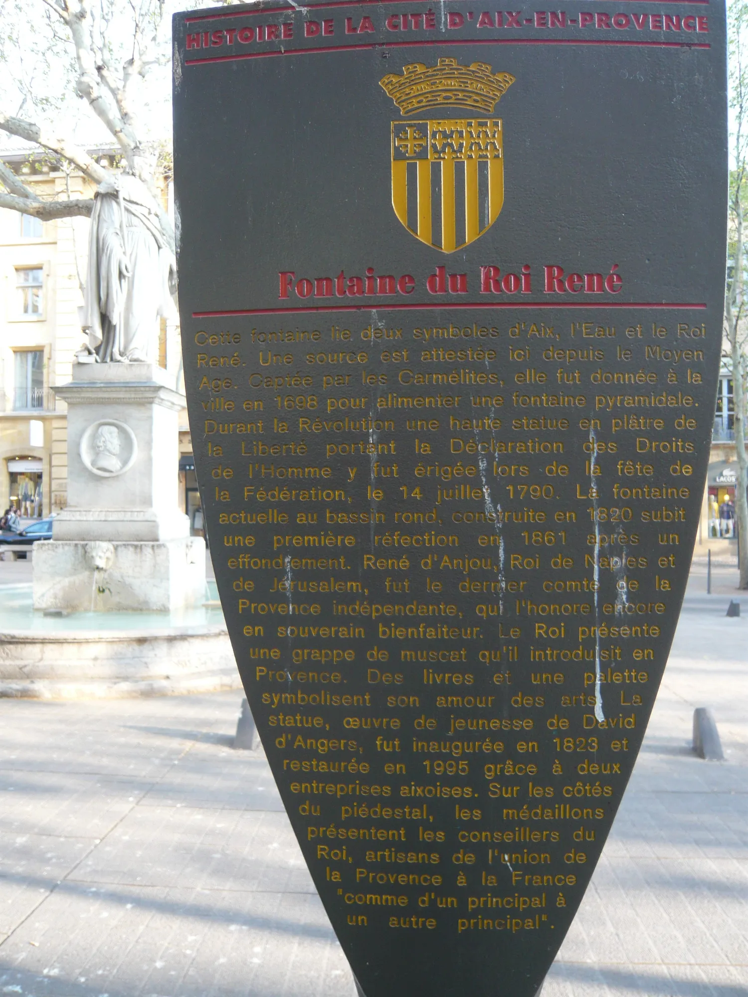 Image qui illustre: Fontaine du Roi René à Aix-en-Provence - 1