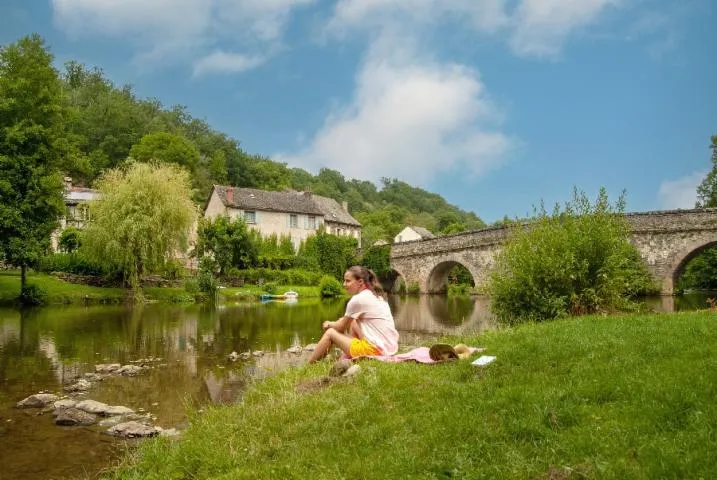 Image qui illustre: Découvrez Le Pont De Cirou