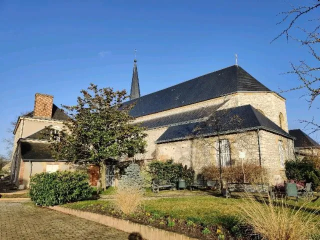 Image qui illustre: Eglise Saint André à Fleury les Aubrais