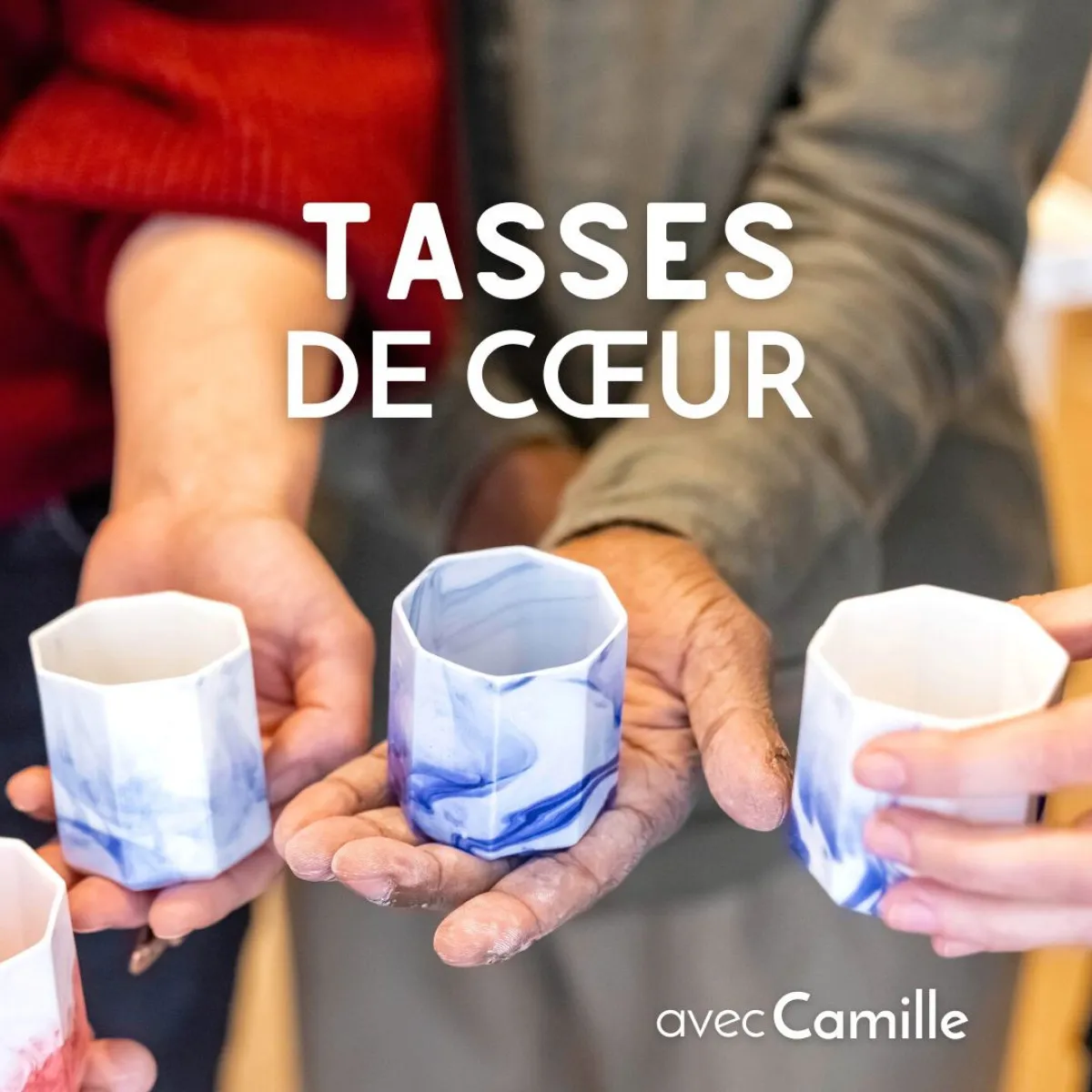 Image qui illustre: Réalisez votre trio de tasses en porcelaine à Paris - 0