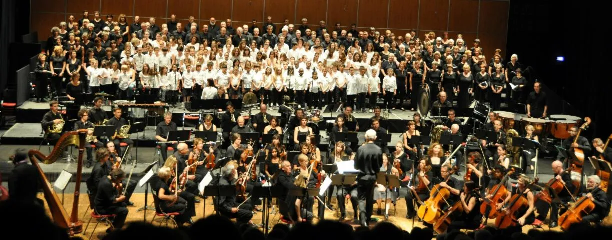 Image qui illustre: Concert des 30 ans de l'orchestre symphonique Opus 45