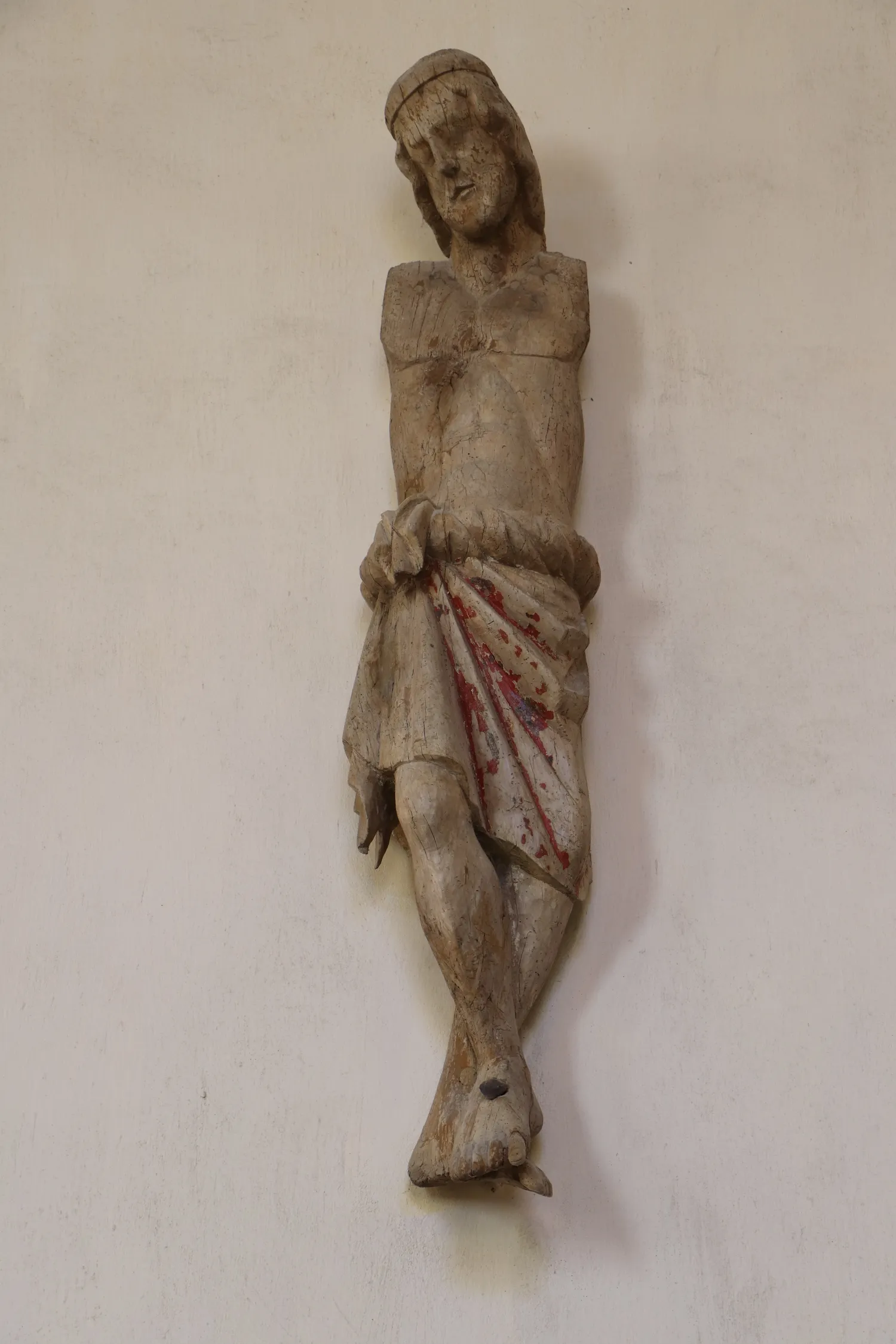 Image qui illustre: Apprenez-en plus sur le Christ de Sérénité de cette église à Isle-Aumont - 0