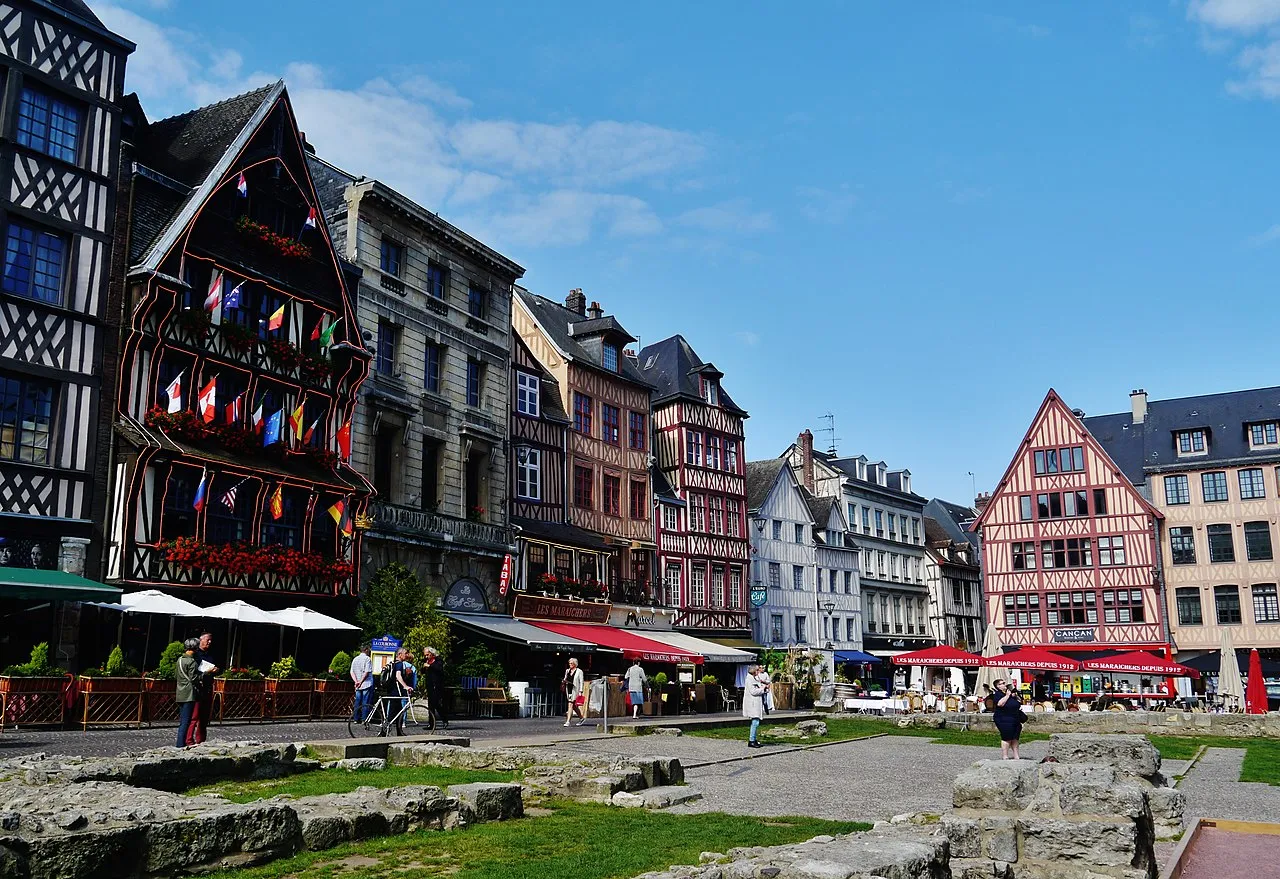 Image qui illustre: Place du Vieux-Marché