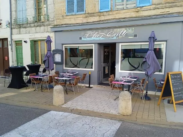 Image qui illustre: Restaurant Chez Sulli