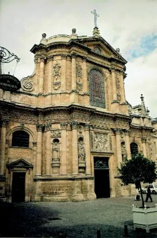 Image qui illustre: Venez découvrir l'église Notre-Dame de Bordeaux