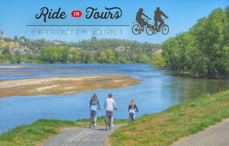 Image qui illustre: Ride in Tours - location de vélos