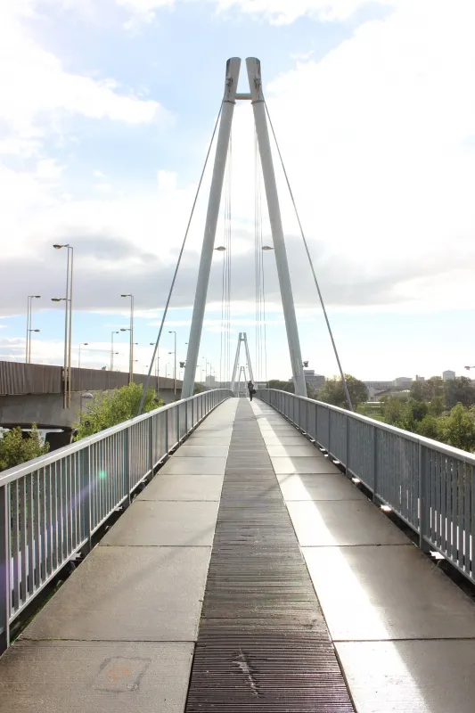 Image qui illustre: Passerelle de la Méchelle