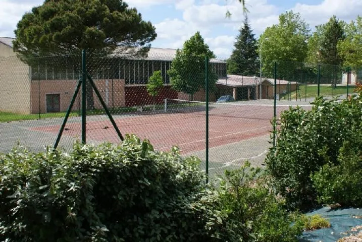 Image qui illustre: Tennis Lévignac De Guyenne
