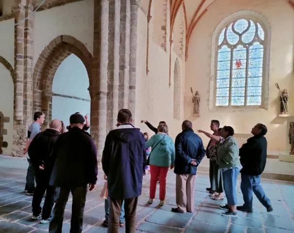 Image qui illustre: L'abbatiale dans tous ses états - Abbaye du Relec