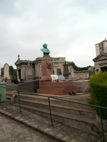 Image qui illustre: Visites du cimetière communal ancien d'Ivry-sur-Seine