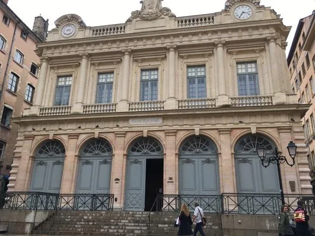 Image qui illustre: visite du temple du Change de Lyon