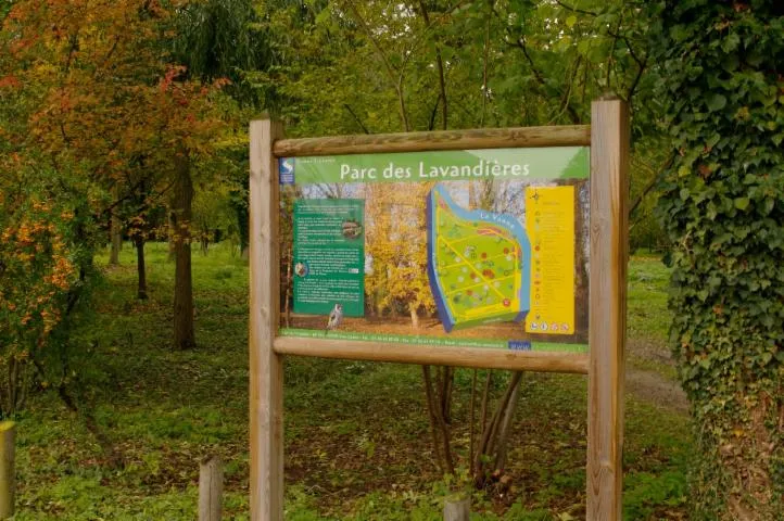 Image qui illustre: Parc Des Lavandières