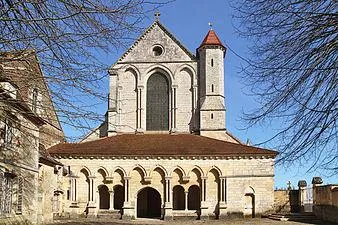 Image qui illustre: L'Abbaye de Pontigny, aux origines du Chablis