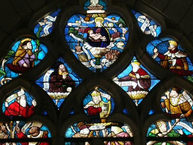 Image qui illustre: Visite commentée des vitraux d'une église restaurés par Félix Gaudin