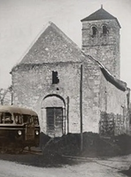 Image qui illustre: Exposition sur l'histoire du  Tacot à Saint-Éloi - 0