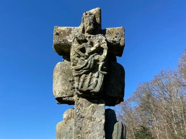 Image qui illustre: Croix Du Jaranceau