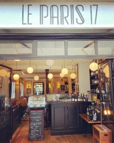 Image qui illustre: Restaurant - Le Paris 17