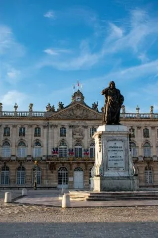 Image qui illustre: Place Stanislas