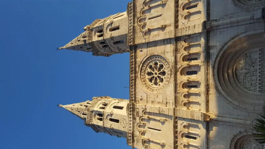 Image qui illustre: Eglise Saint Pierre