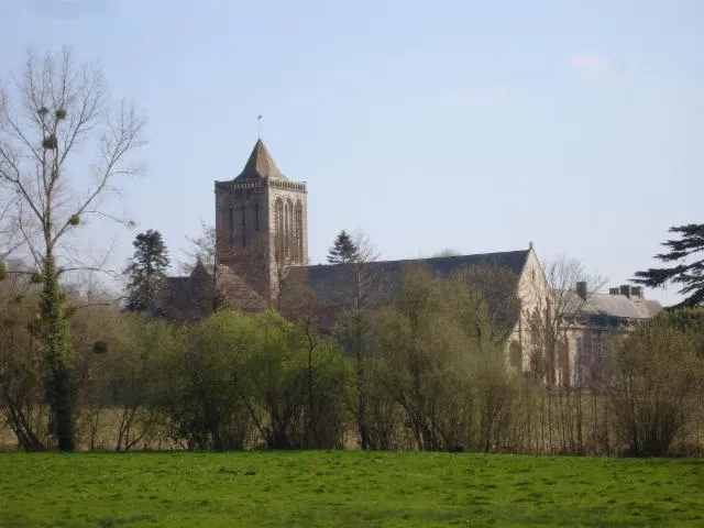 Image qui illustre: Abbaye Sainte-trinité De La Lucerne