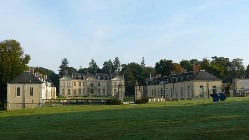 Image qui illustre: Château de Kerguéhennec