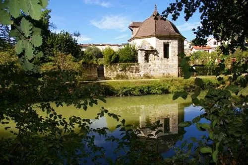 Image qui illustre: Le Parc Royal de la Garenne