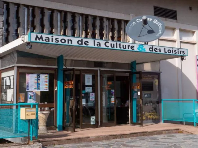 Image qui illustre: Cinéma De La Maison De La Culture Et Des Loisirs