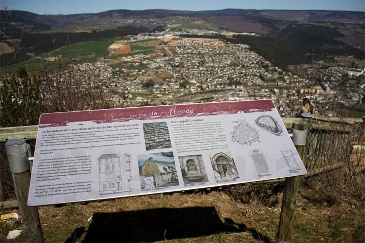 Image qui illustre: Panorama De La Croix Du Mont Mimat