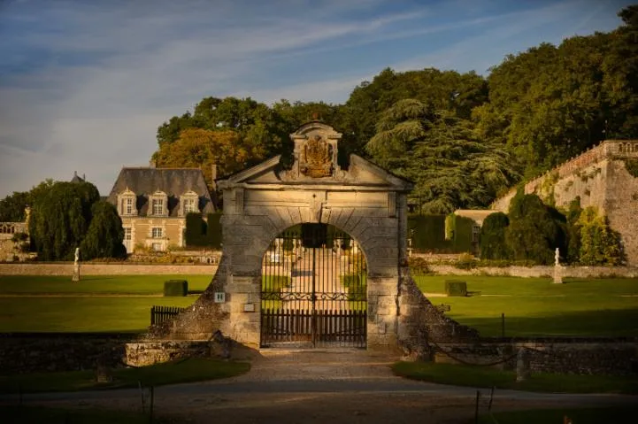Image qui illustre: Château de Valmer - Vins et Jardins