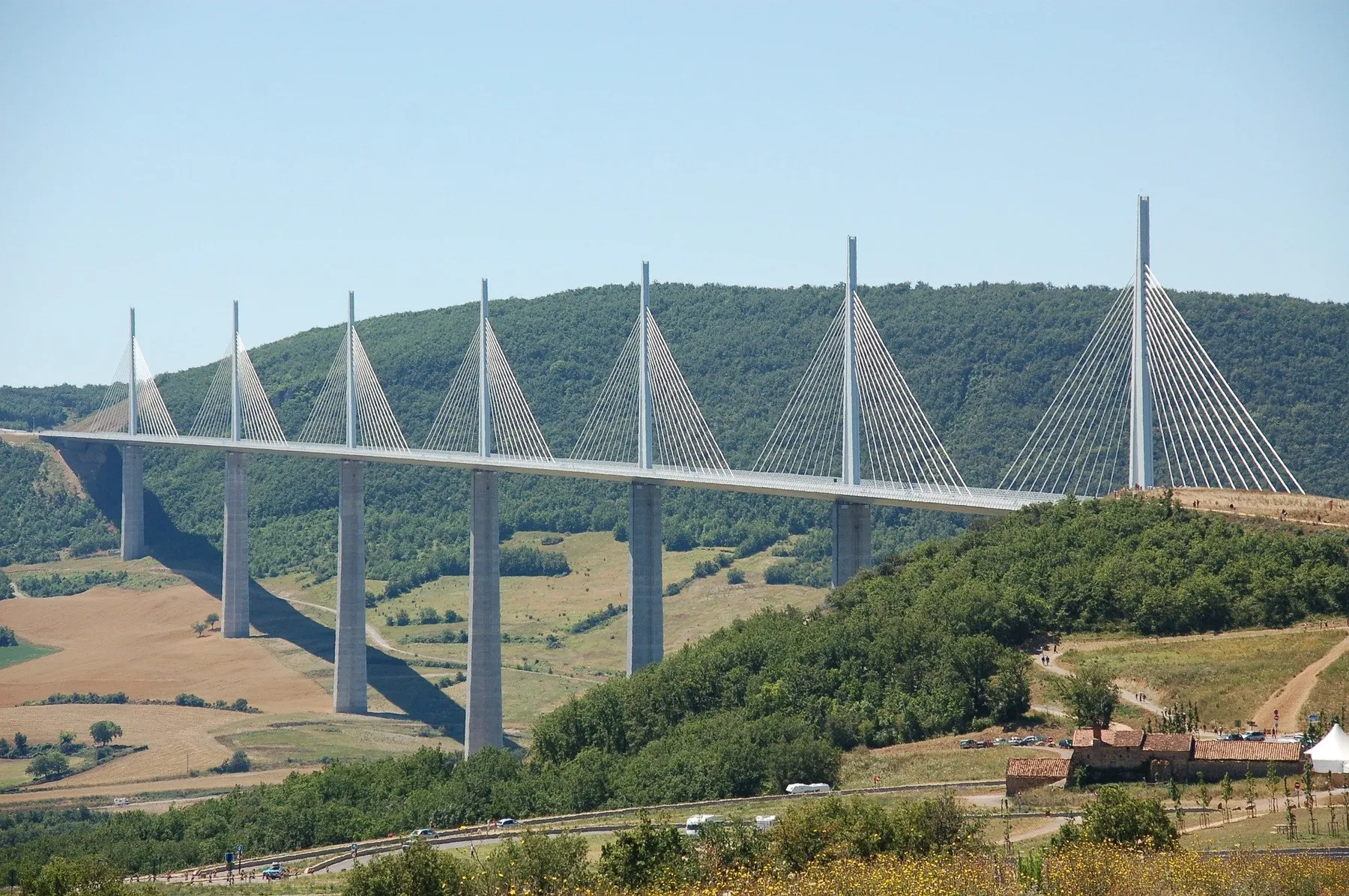 Image qui illustre: Viaduc de Millau
