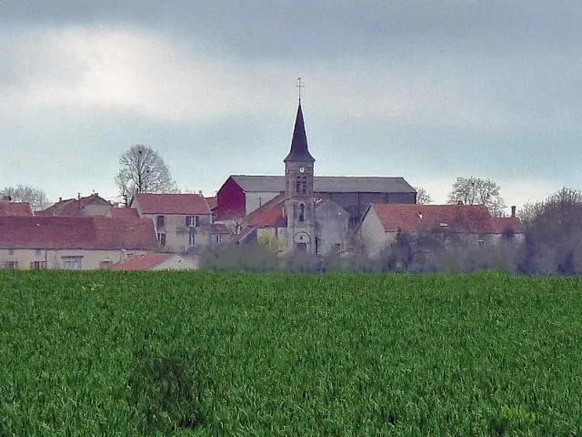 Image qui illustre: Eglise Notre-dame-de-L'assomption A Mardor