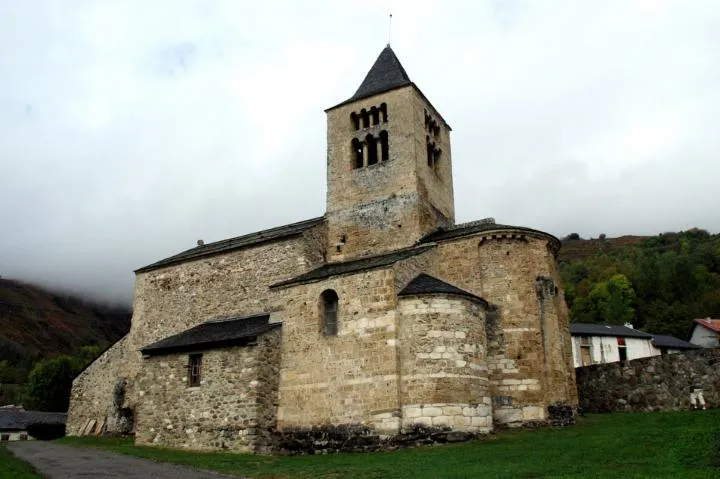 Image qui illustre: Église Saint-julien