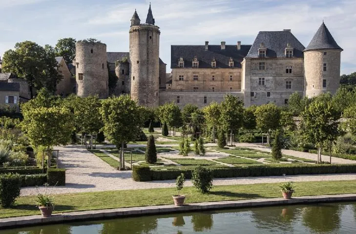 Image qui illustre: Chateau Et Jardin De Bournazel