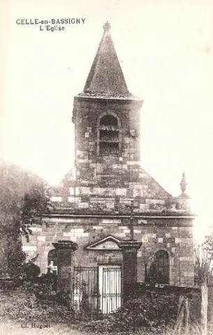Image qui illustre: Eglise Saint-vinard De Celles-en-bassigny