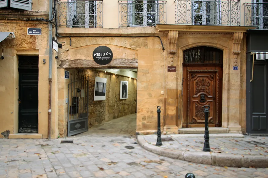Image du carousel qui illustre: Galerie Parallax à Aix-en-Provence
