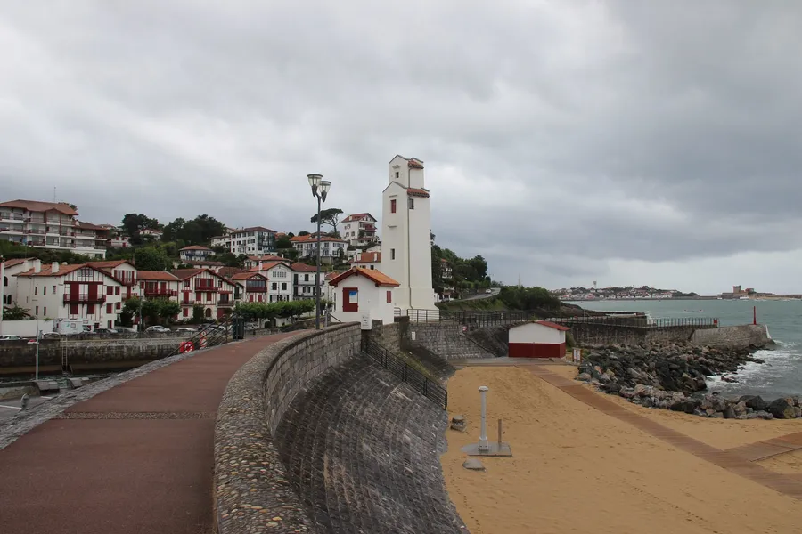 Image du carousel qui illustre: Promenade Jacques Thibaud à Saint-Jean-de-Luz