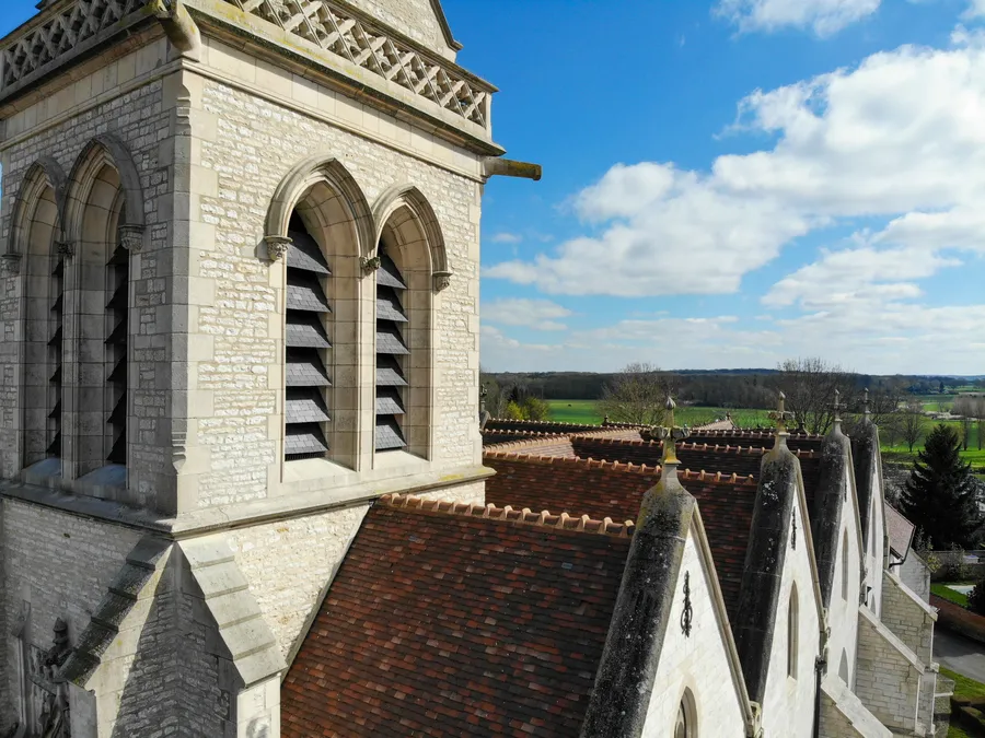 Image du carousel qui illustre: Découvrez une église et ses statues classées au titre des monuments historiques en suivant une visite commentée à Lusigny-sur-Barse