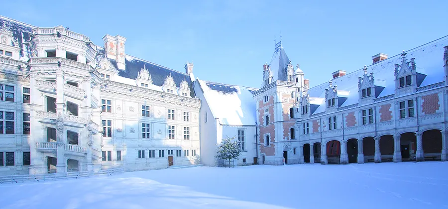 Image du carousel qui illustre: Fêtes De Noël Au Château Royal De Blois à Blois