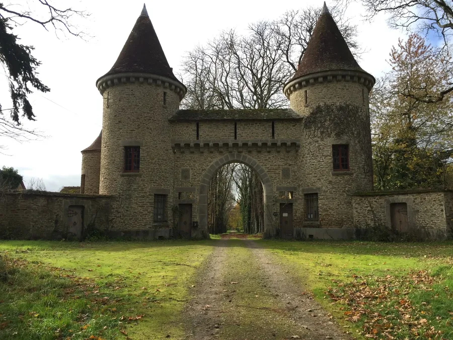 Image du carousel qui illustre: Parc paysager du château de Las-Croux à Cromac
