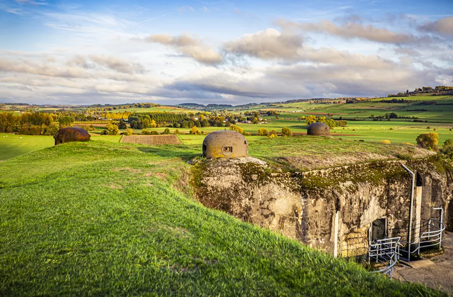 Image du carousel qui illustre: Visitez une fortification de la Seconde Guerre mondiale à La Ferté-sur-Chiers