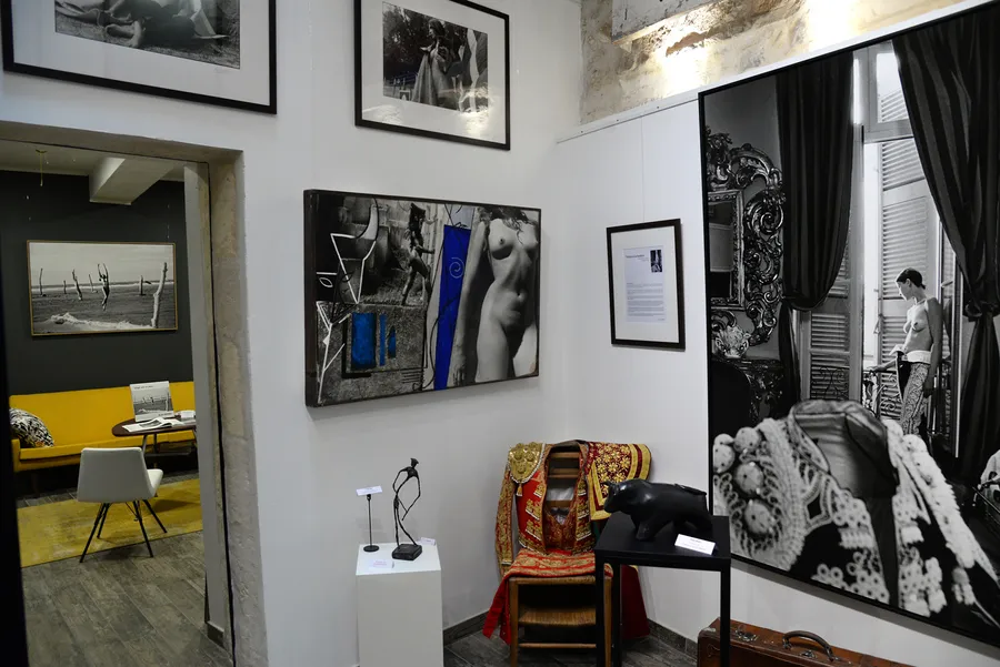 Image du carousel qui illustre: L'atelier De L'image - Bruno Redares à Arles